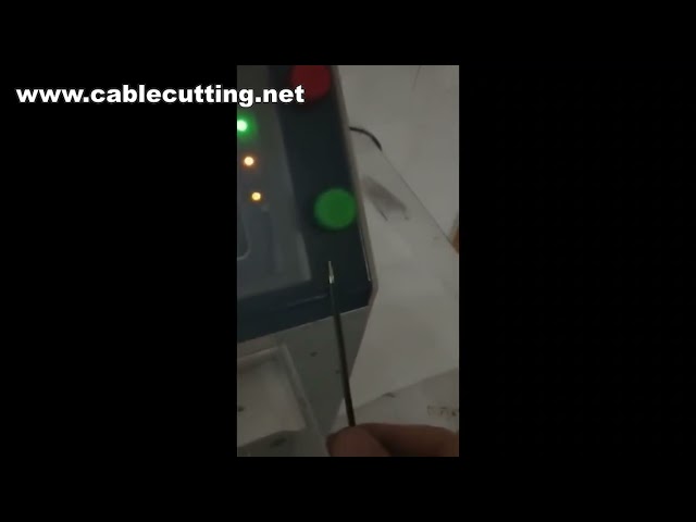 Automatyczna maszyna do zdejmowania izolacji z kabli koncentrycznych, Automatyczne urządzenie do obróbki przewodów koncentrycznych, Stripper do kabli koncentrycznych