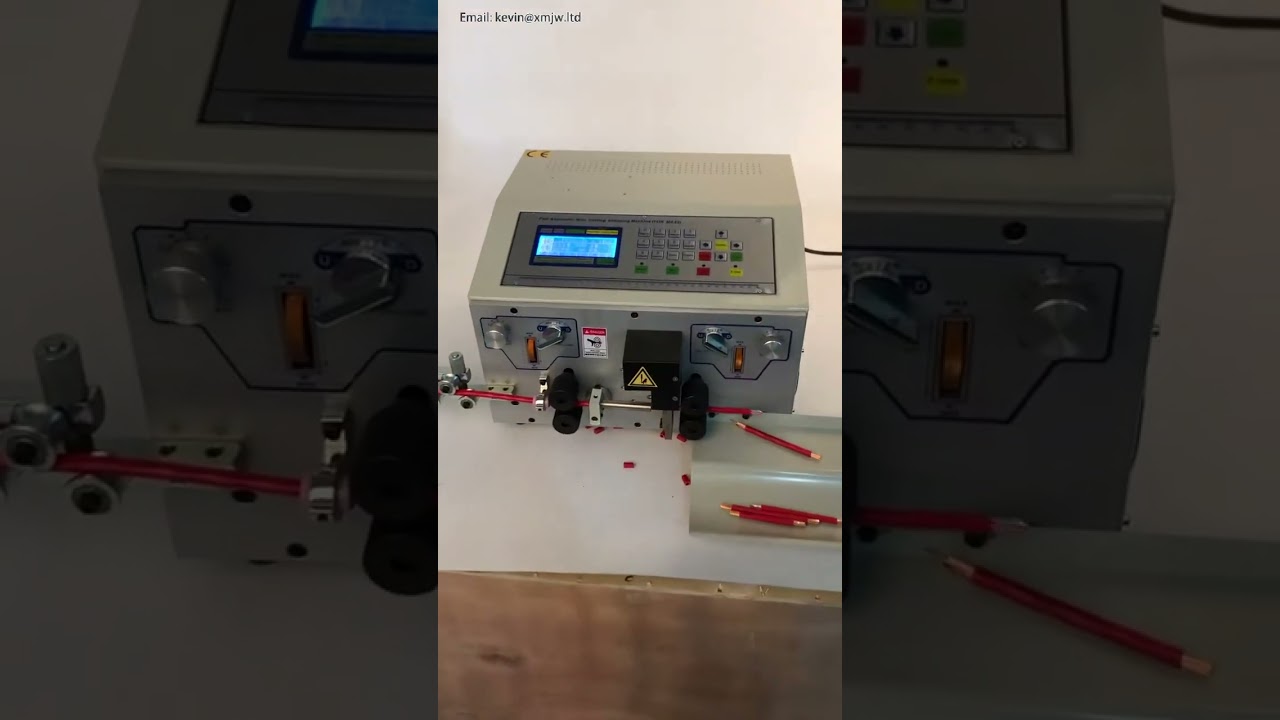 Maszyna do automatycznego zdejmowania izolacji SWT508MAX – cięcie, zaciskanie i obieranie kabli od 0 mm